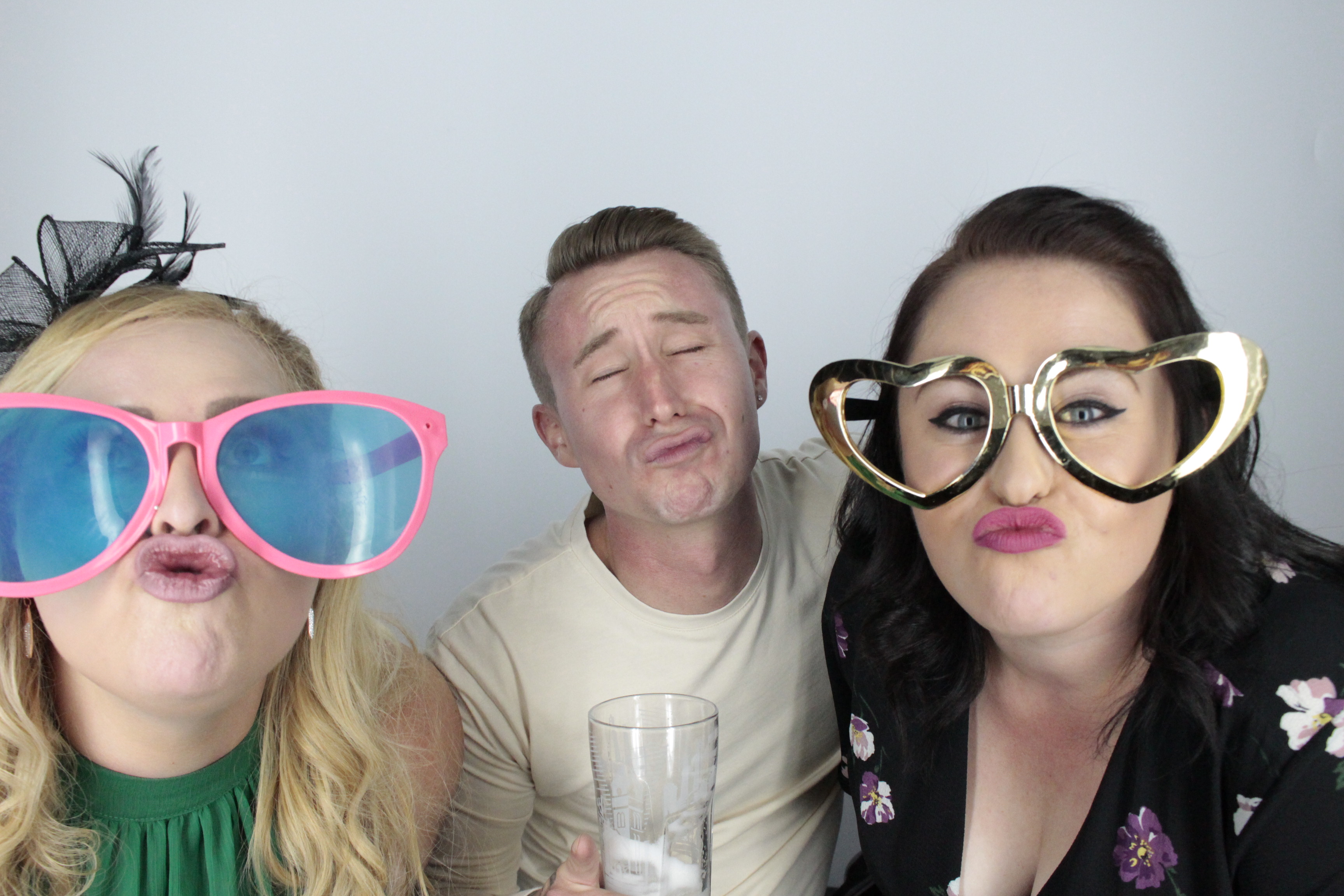 Emma & Karl's Wedding | View more photos from the event at gallery.myphotoboothexperience.co.uk/u/MyPhotoBoothExperienceLtd/Emma-Karls-Wedding